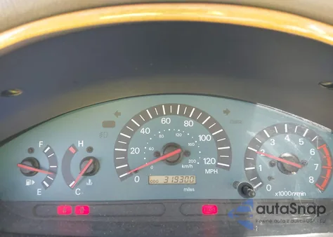 2002 Mitsubishi Galant Es/Ls z USA, uszkodzony, nr VIN 4A3AA46G52E076166